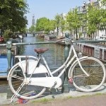La bicicleta blanca de Amsterdam, de Armando José Sequera
